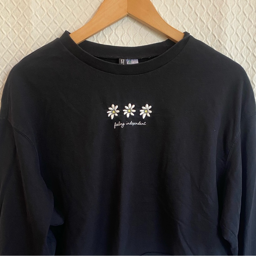Divided Black Floral Crop Top. Embroidered Daisies. “Feeling Independent” Large.